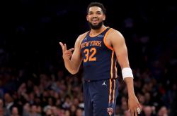 华体会官方-小牛不敌开拓者，唐斯复出后表现抢眼！