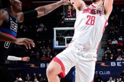 HuaTiHui-火箭队新赛季表现不佳，遭到批评