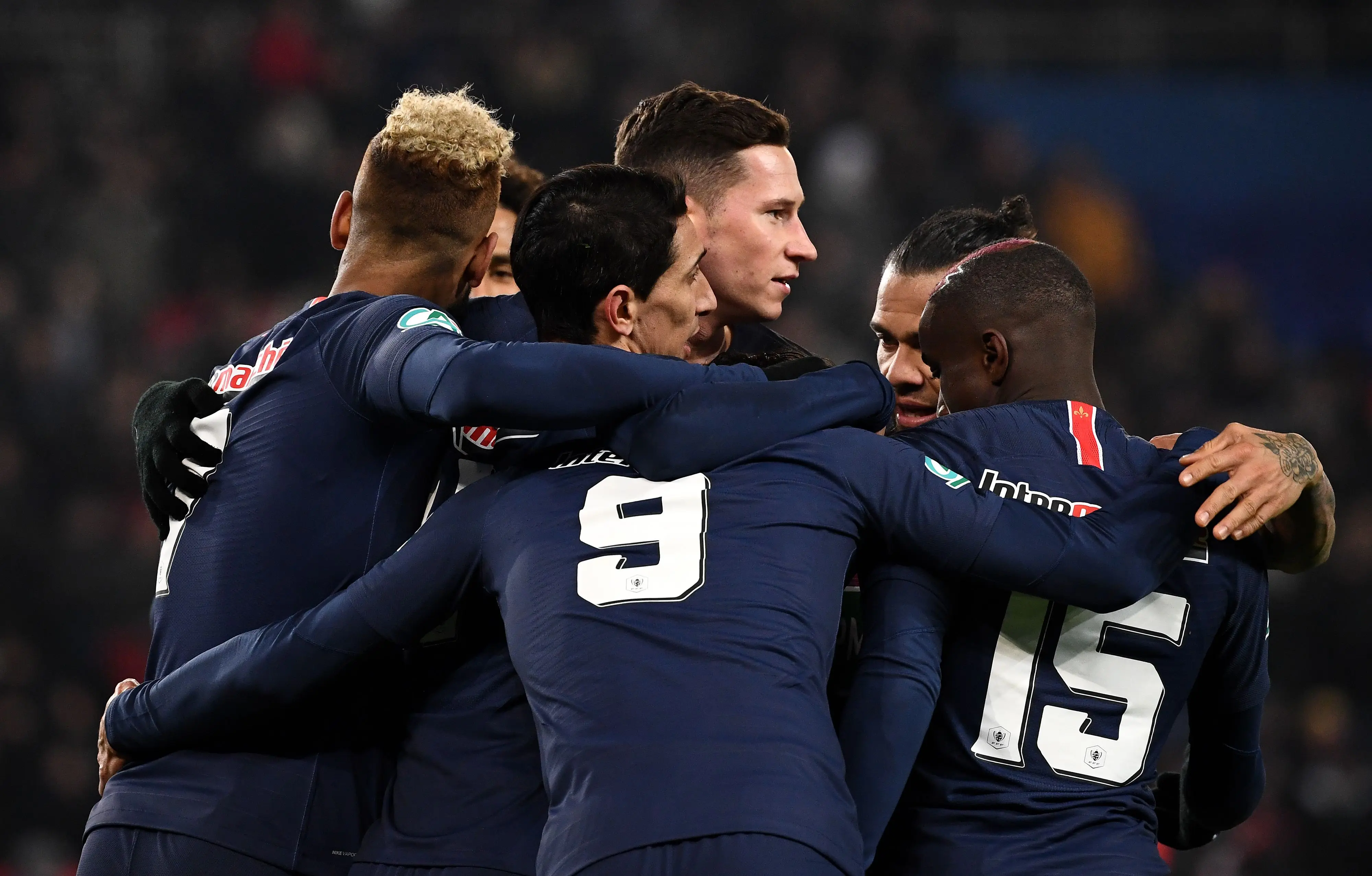 AC米兰客场大胜,继续保持领先优势 AC米兰客场大胜,继续保持领先优势