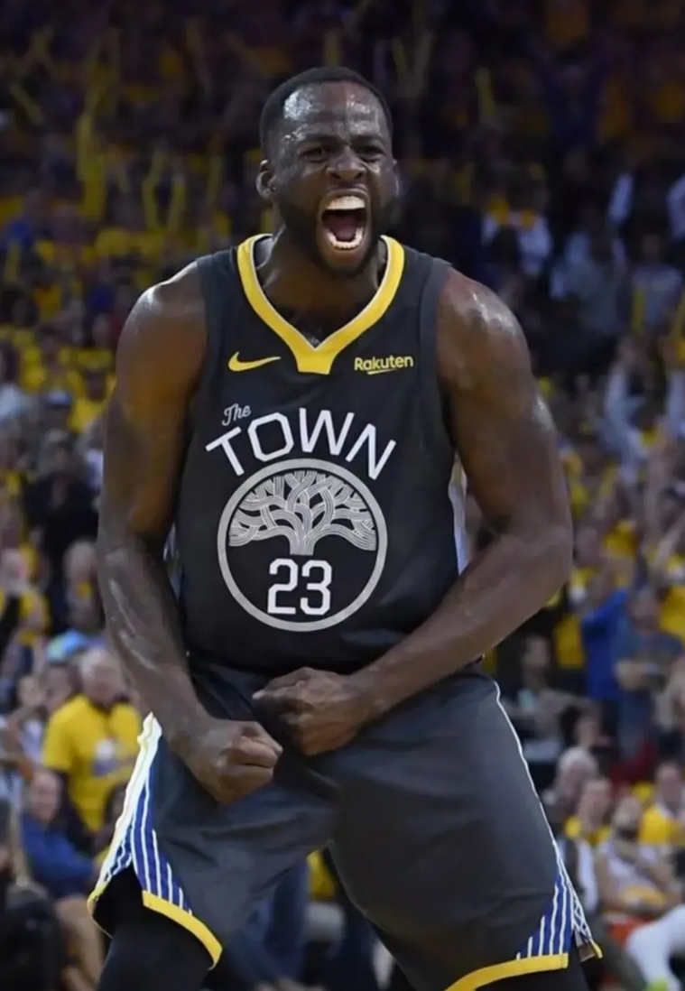 关于雄鹿逆转灰熊,字母哥关键时刻挺身而出的信息 关于雄鹿逆转灰熊,字母哥关键时刻挺身而出的信息