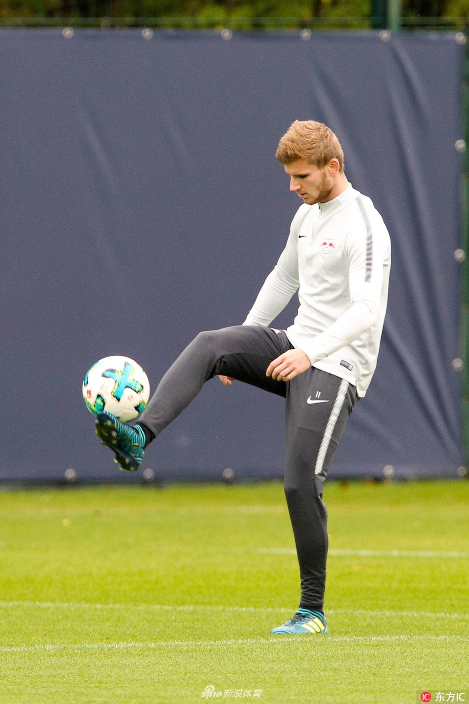 包含RB莱比锡豪取胜利,稳固中游位置的词条 包含RB莱比锡豪取胜利,稳固中游位置的词条